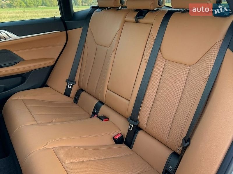 Купе BMW i4 2022 в Полтаве