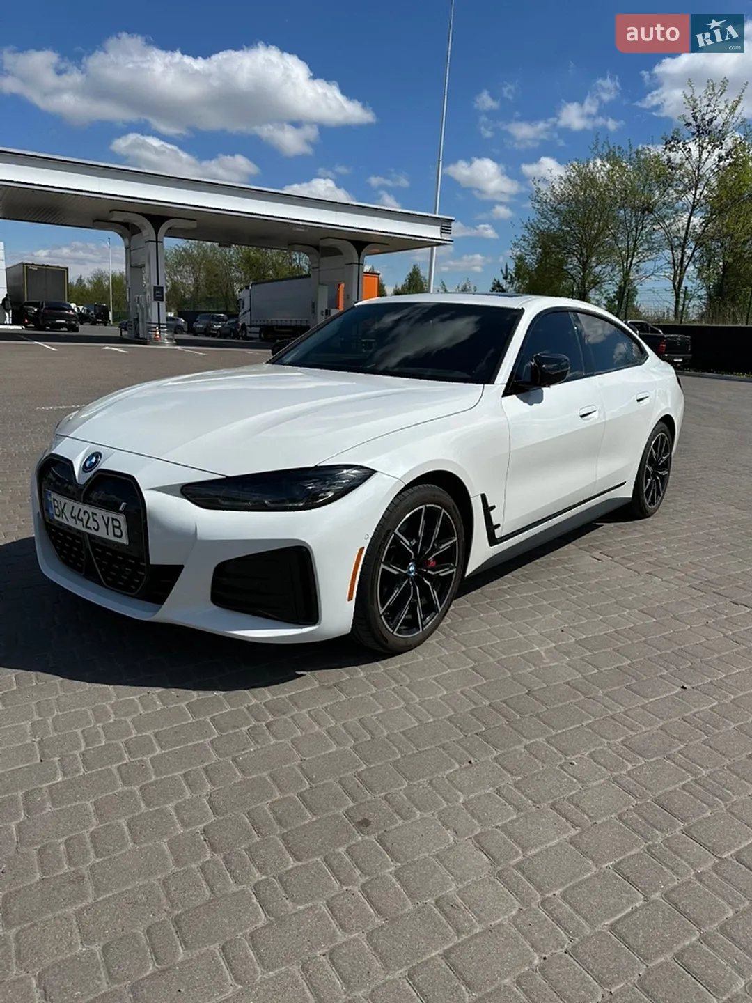 2023 BMW i4 - мініатюра 2