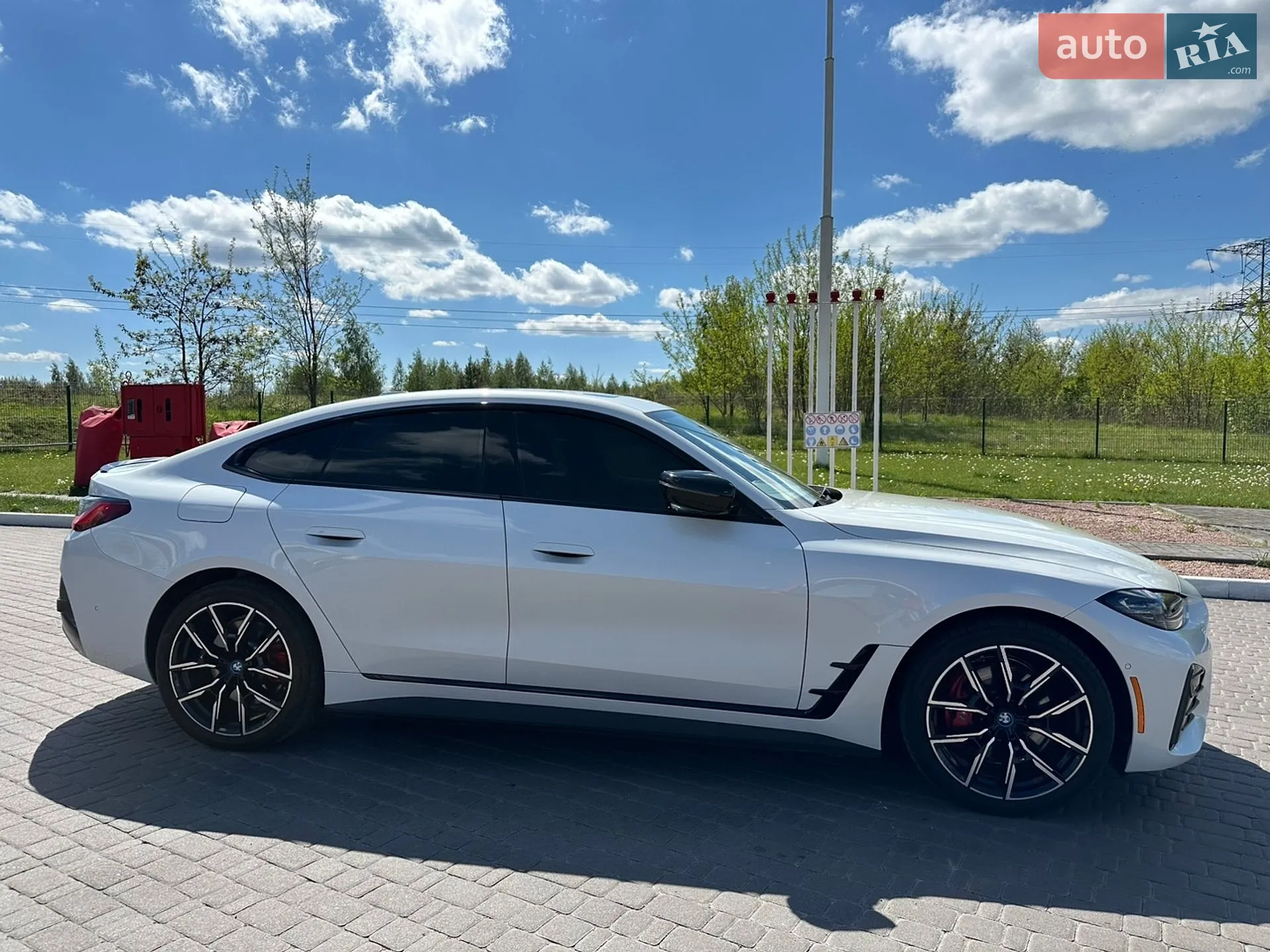 2023 BMW i4 - мініатюра 7