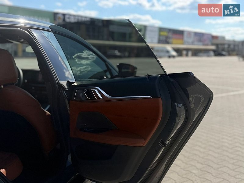 Купе BMW i4 2025 в Чернівцях