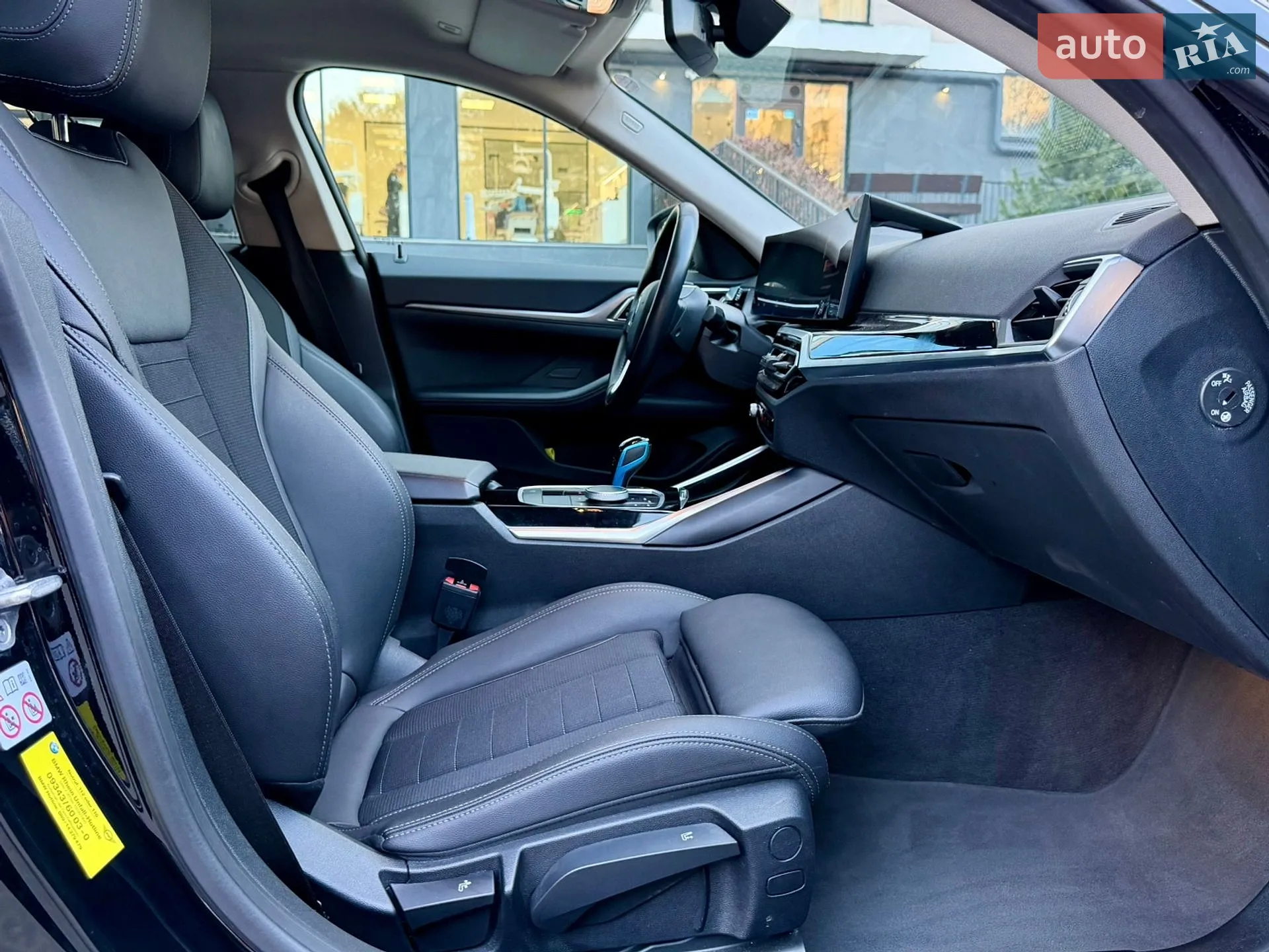 2023 BMW i4 - мініатюра 14