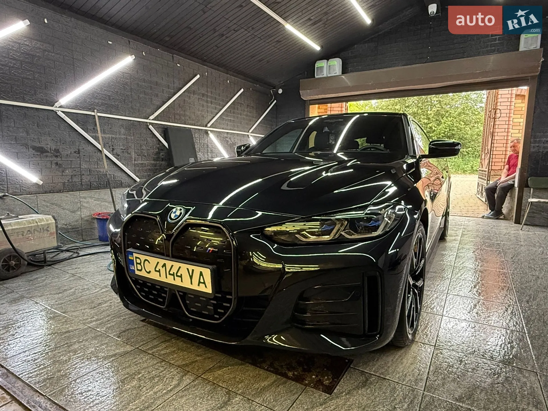 2023 BMW i4 - мініатюра 12