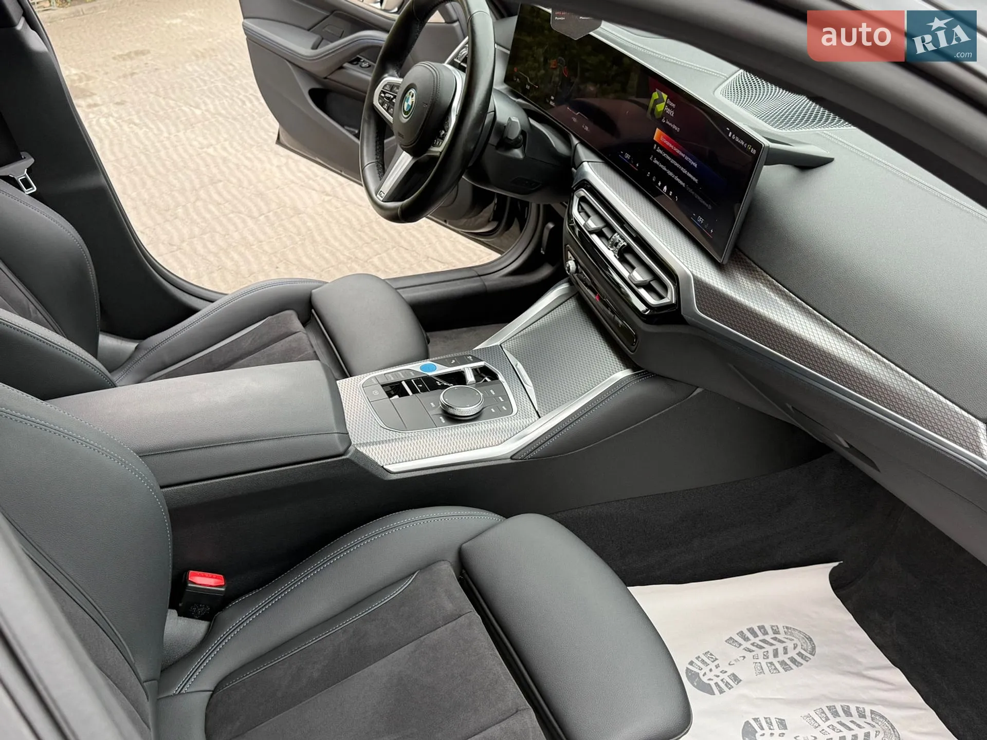 2023 BMW i4 - мініатюра 20