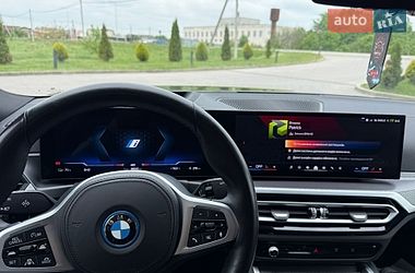 Купе BMW i4 2023 в Стрию