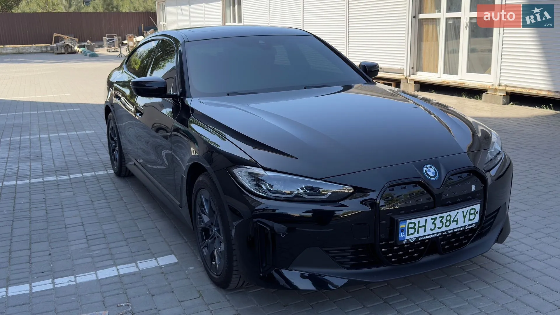 2023 BMW i4 - мініатюра 23