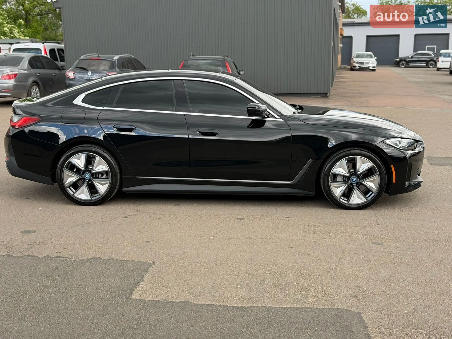 2024 BMW i4 - мініатюра 5