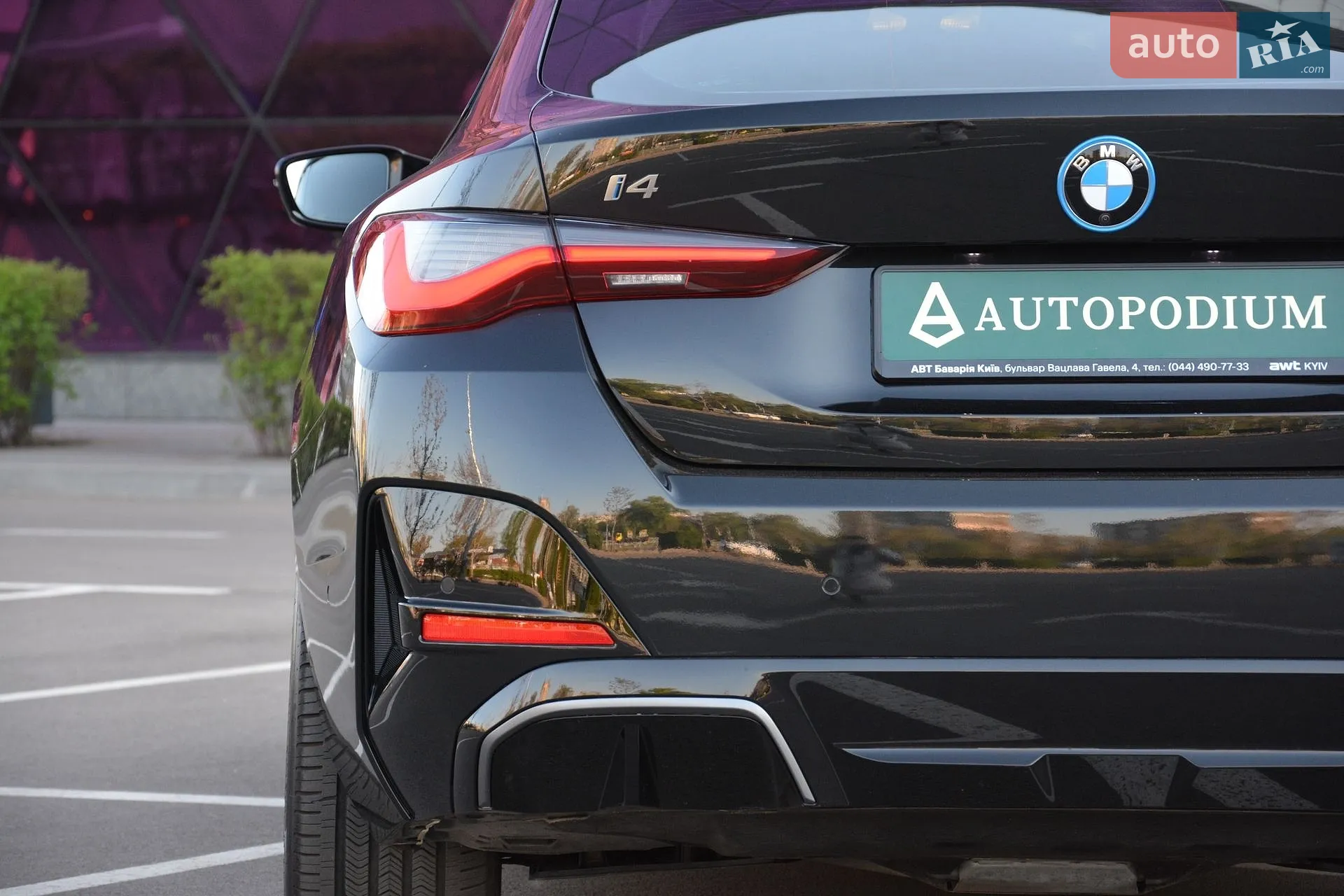 2024 BMW i4 - мініатюра 15
