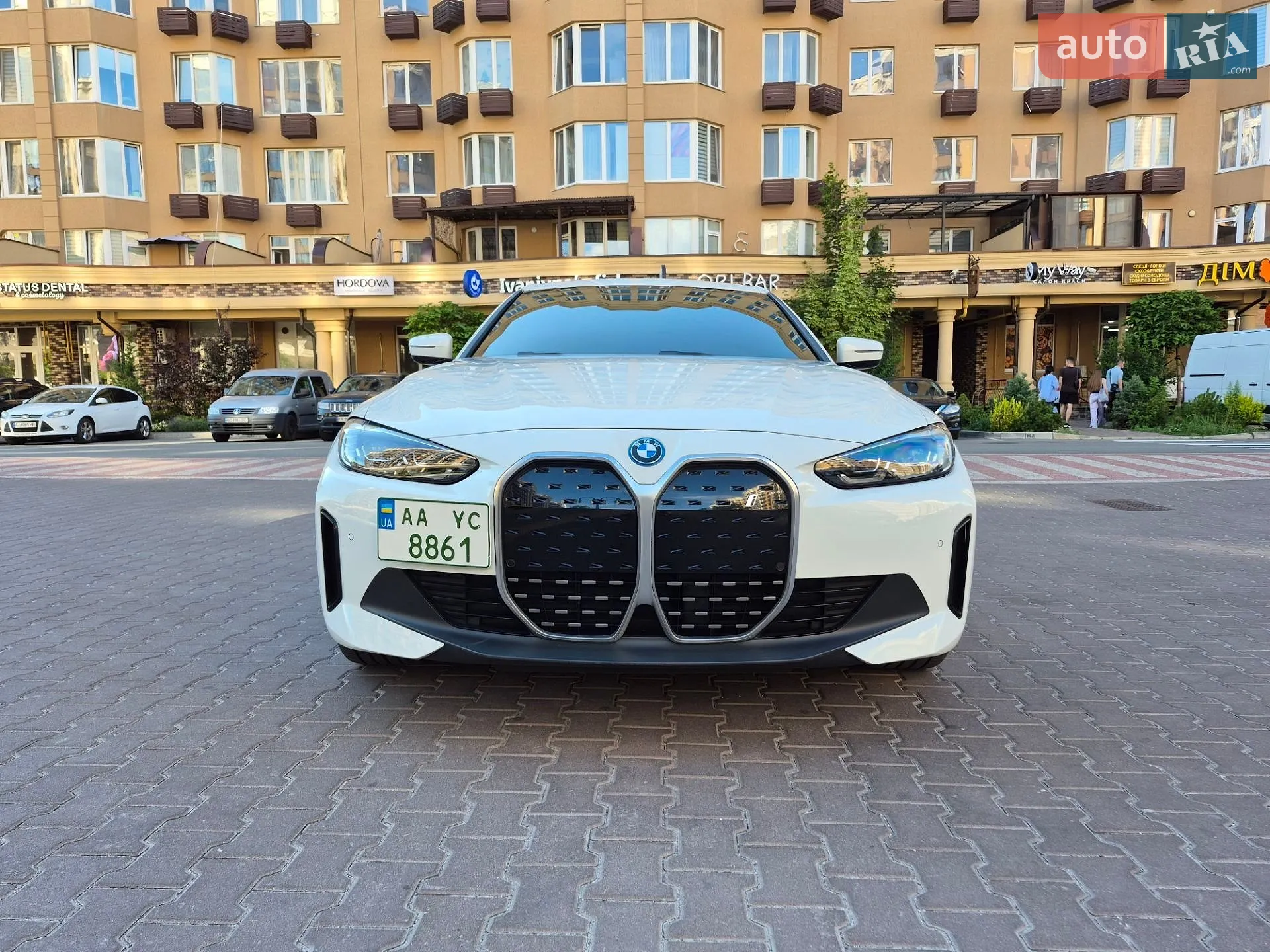 2023 BMW i4 - мініатюра 2