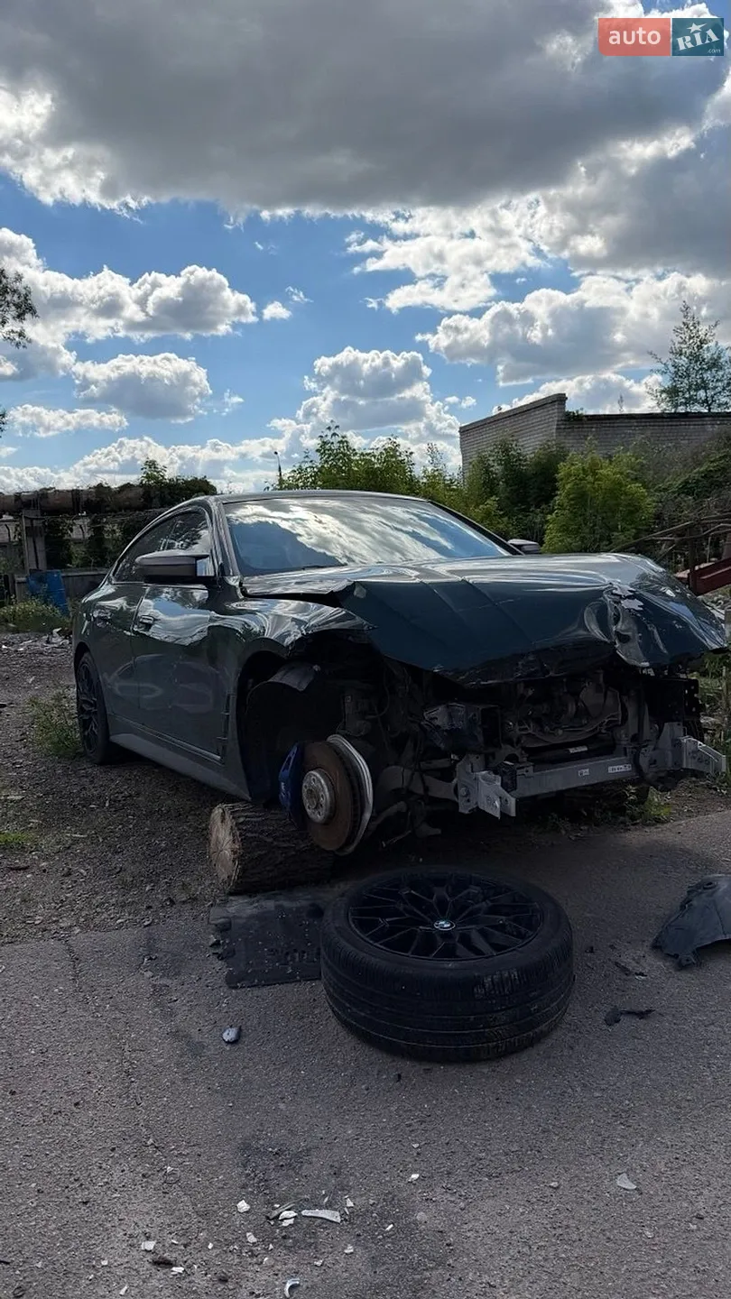 2022 BMW i4 - мініатюра 3