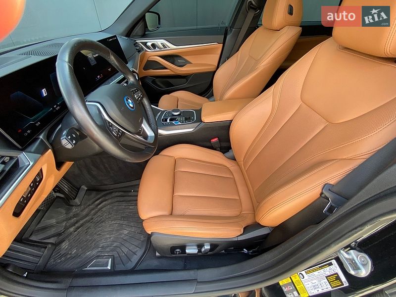 Купе BMW i4 2023 в Львове
