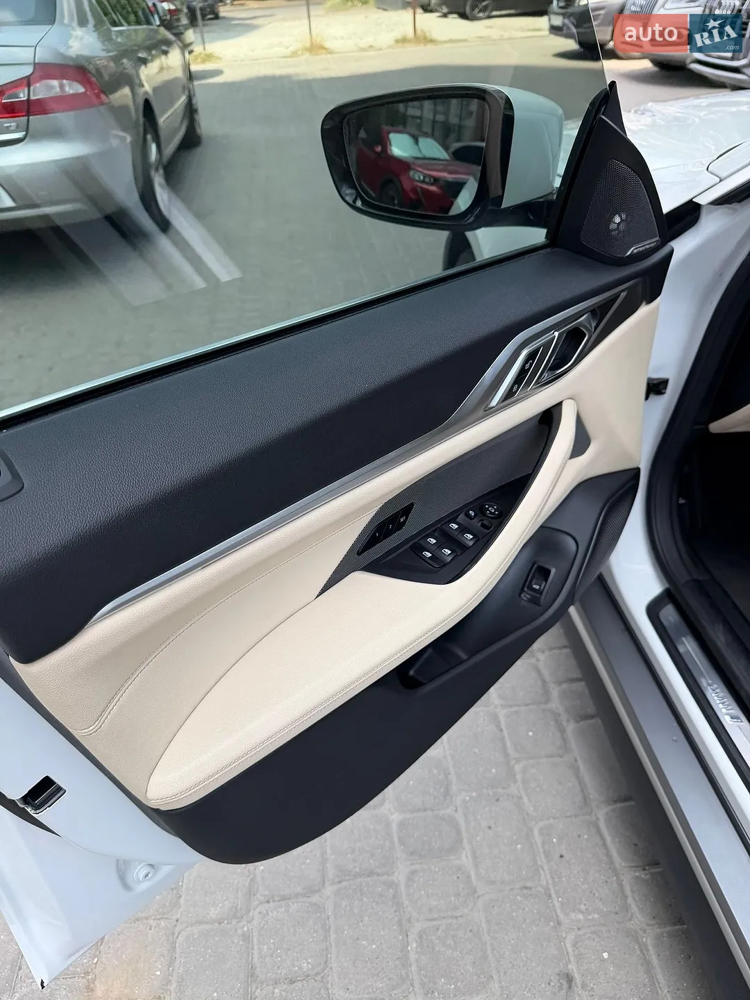 2023 BMW i4 - мініатюра 29