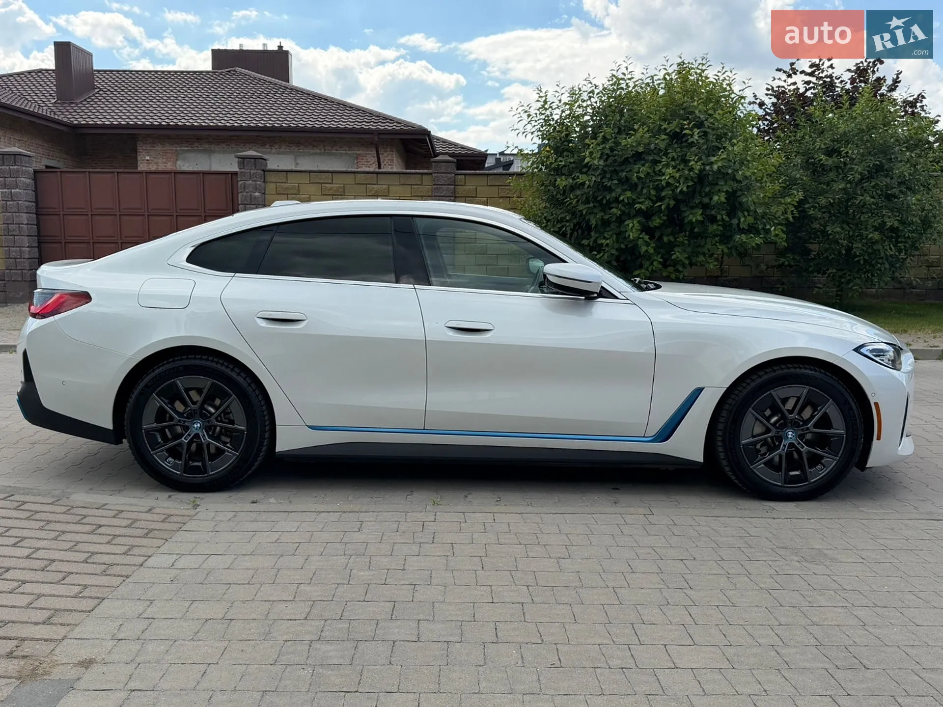 2023 BMW i4 - мініатюра 7