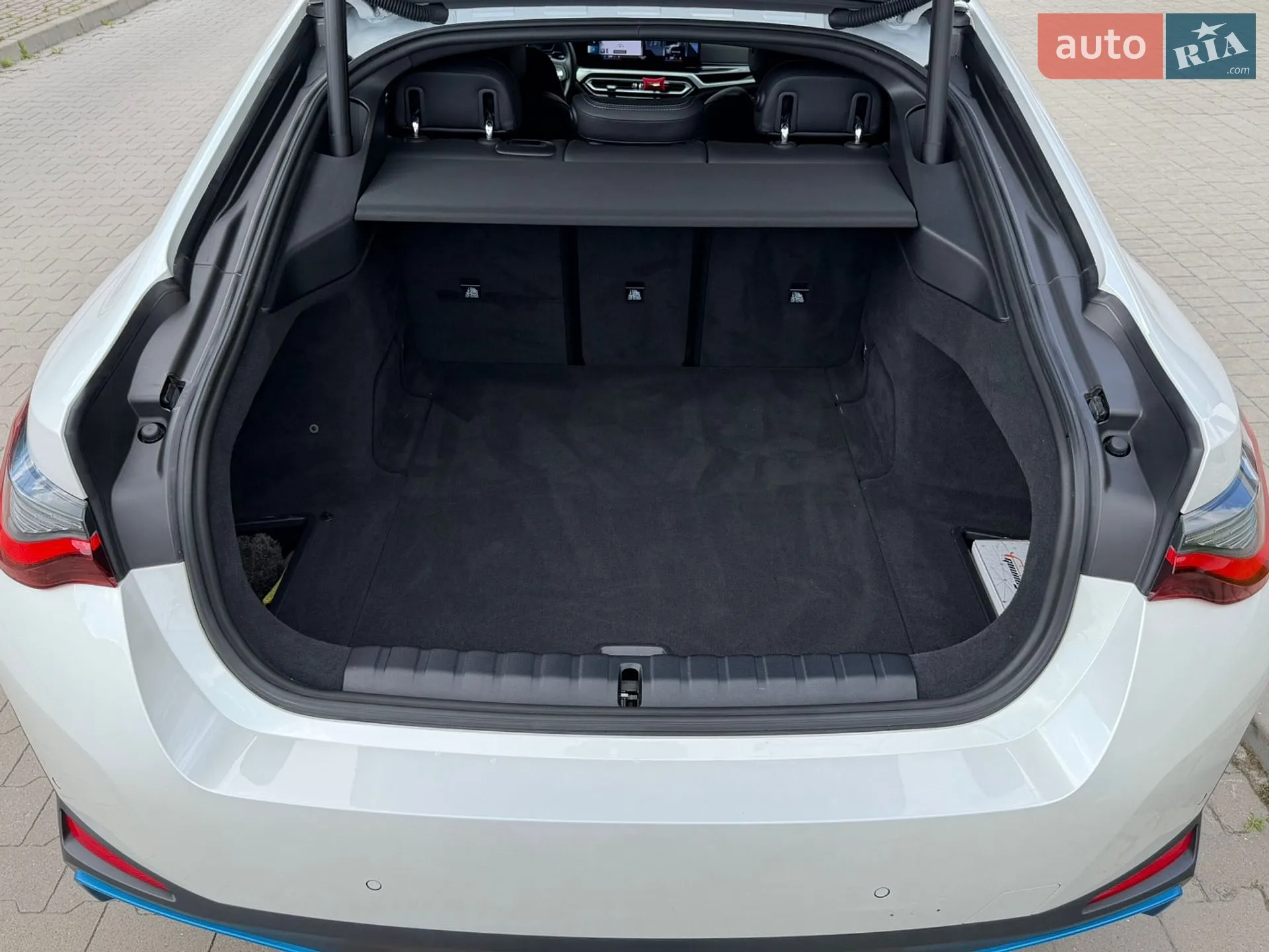 2023 BMW i4 - мініатюра 39