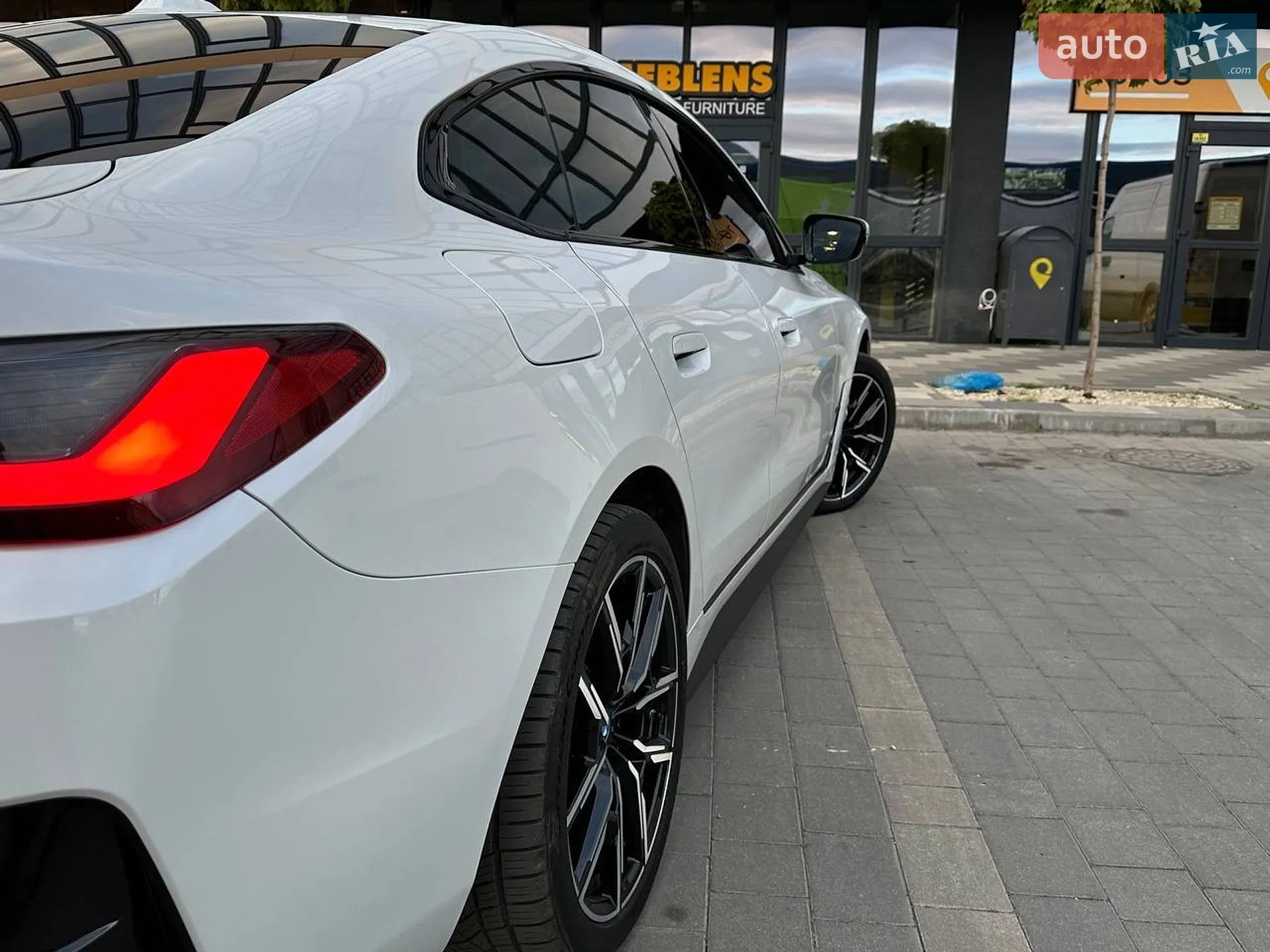 2022 BMW i4 - мініатюра 24