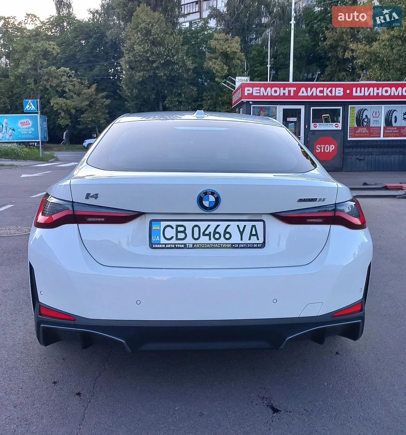 2023 BMW i4 - мініатюра 14