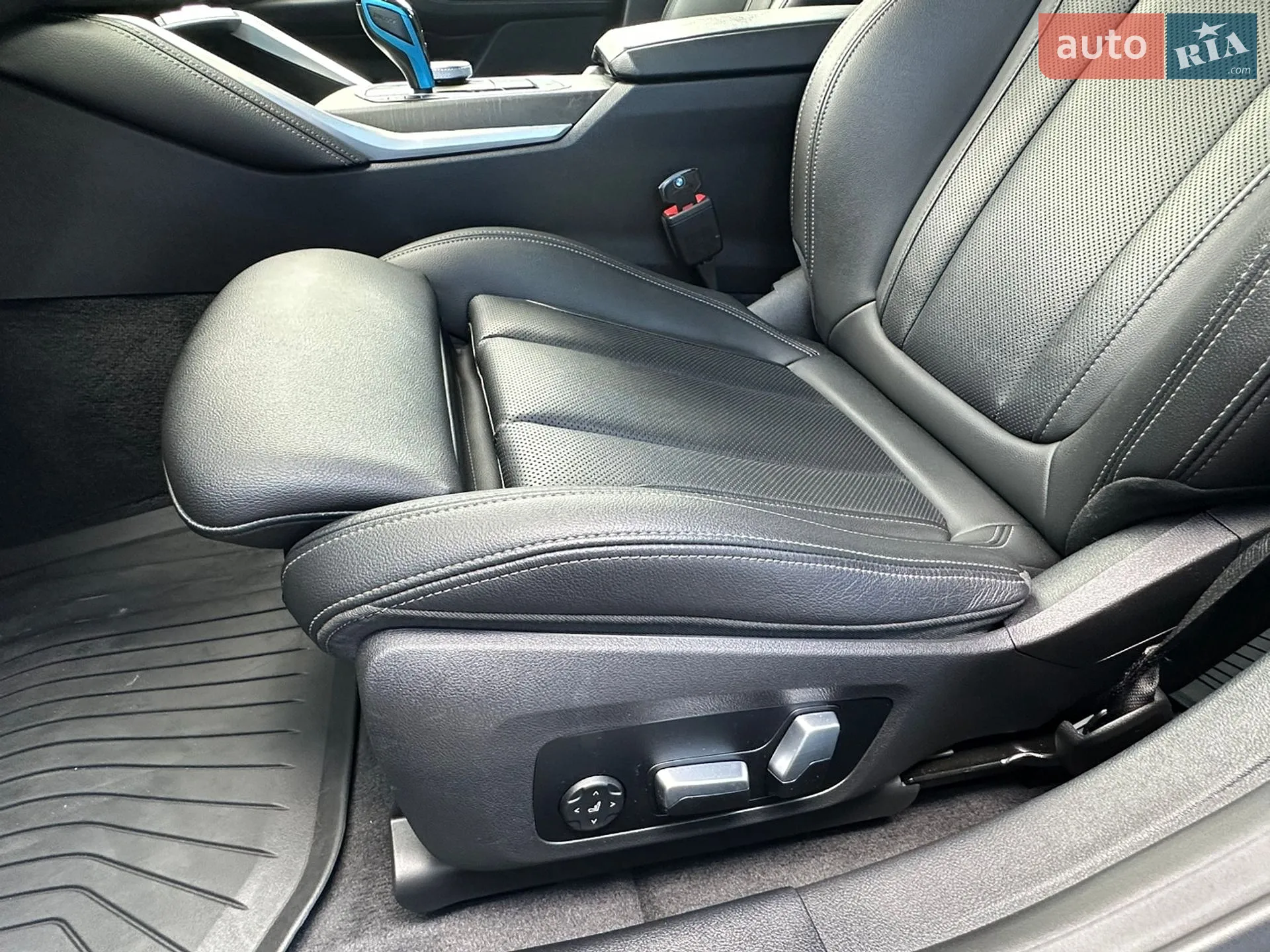 2022 BMW i4 - мініатюра 25