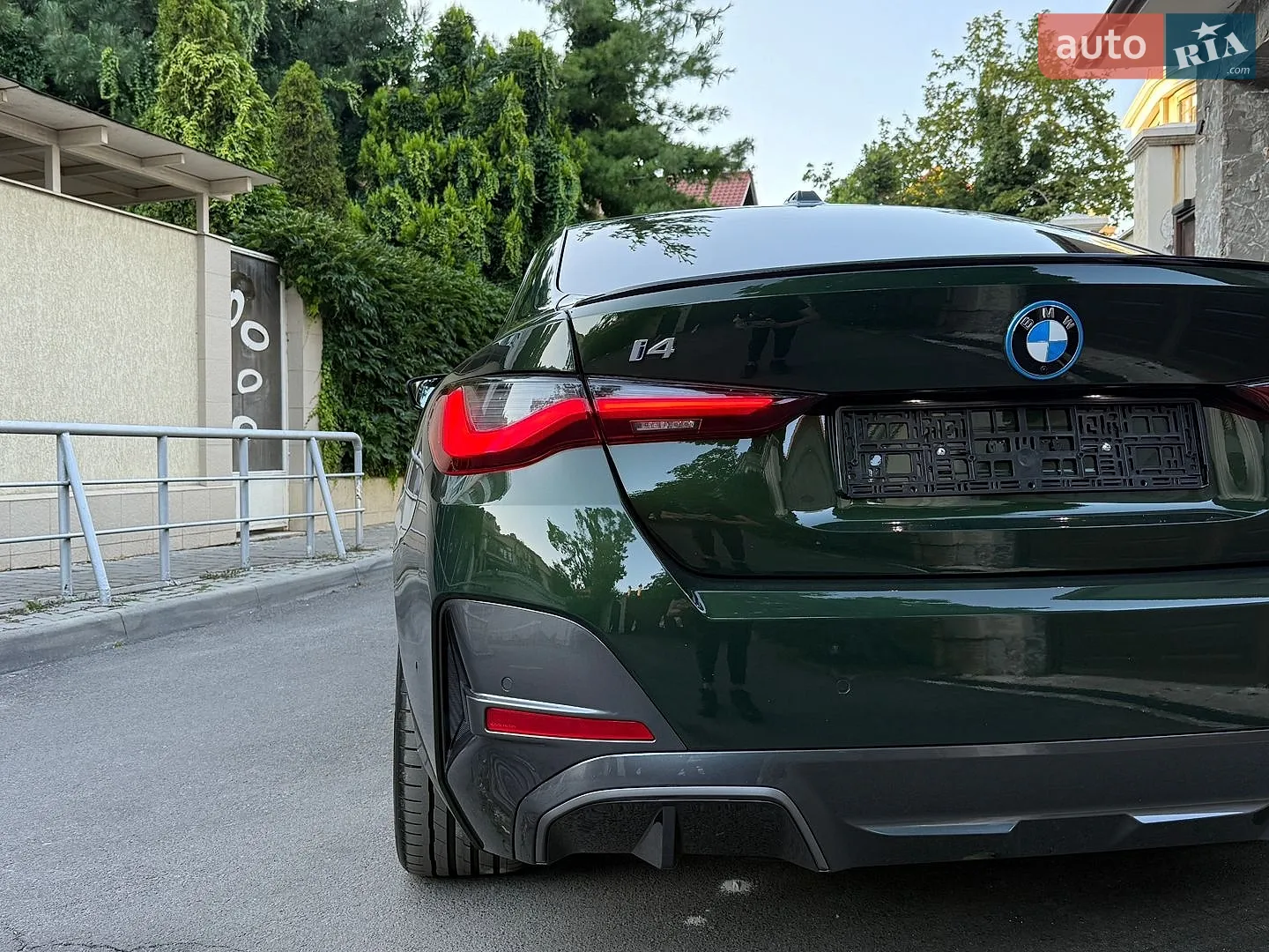 2023 BMW i4 - мініатюра 9