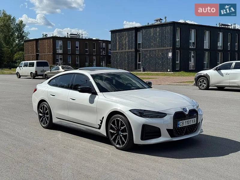 BMW i4