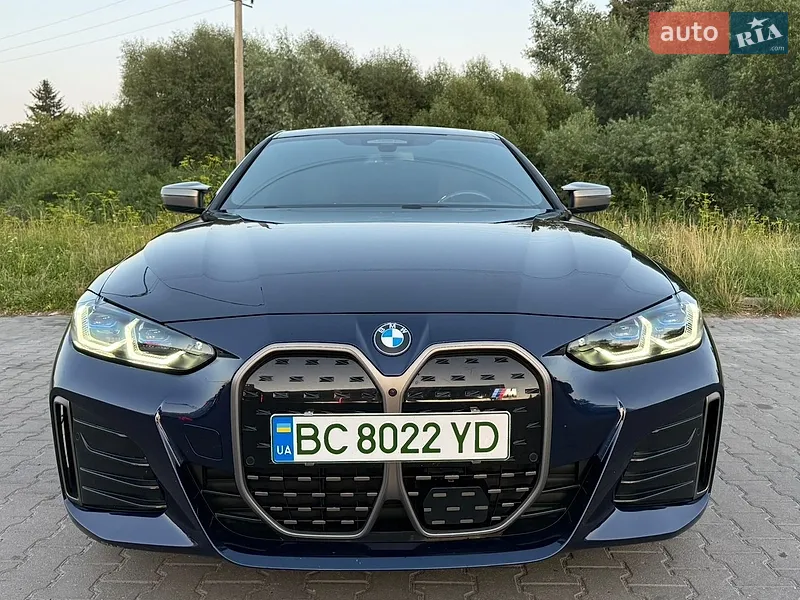 BMW i4