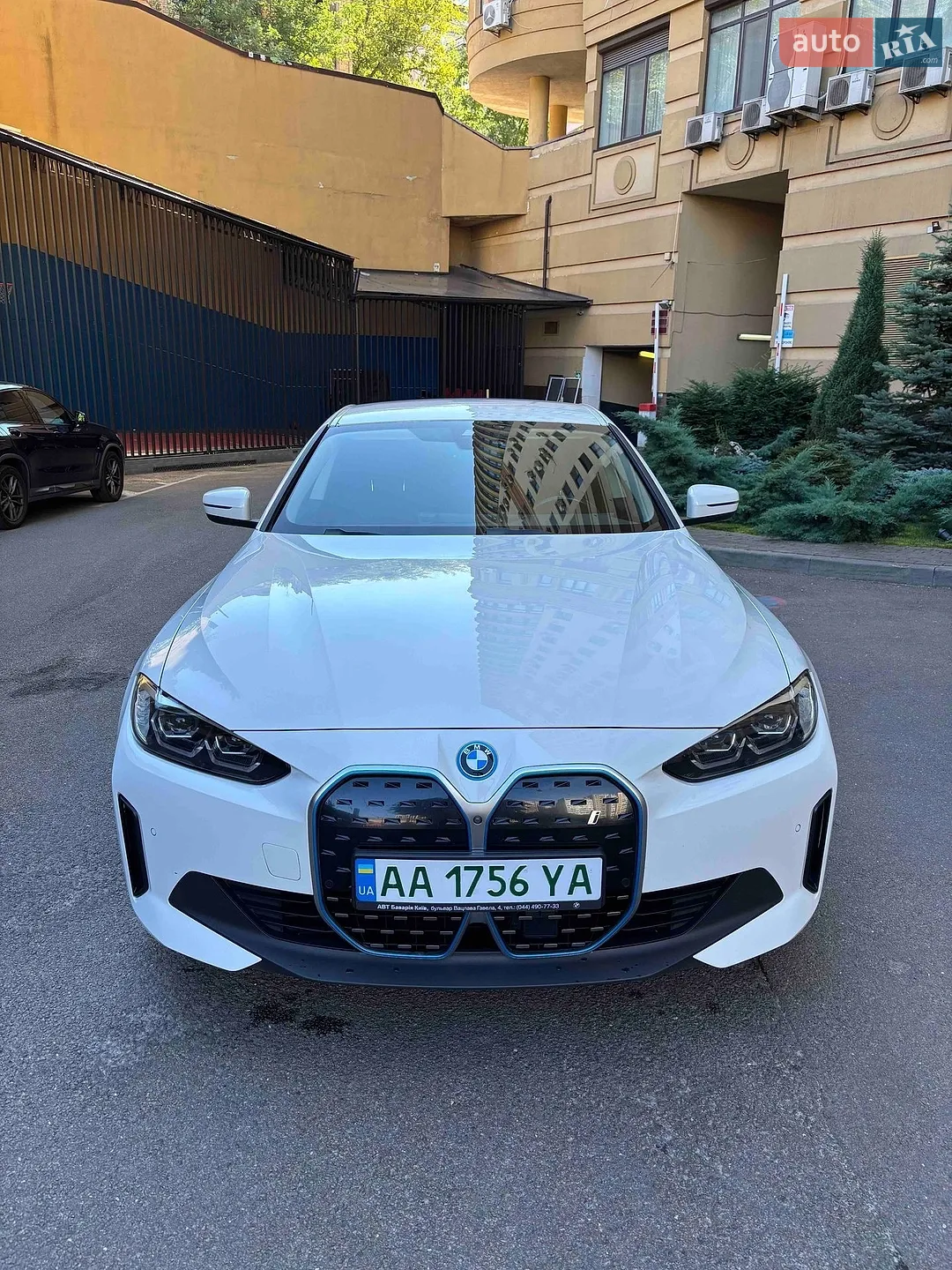 2022 BMW i4 - мініатюра 2