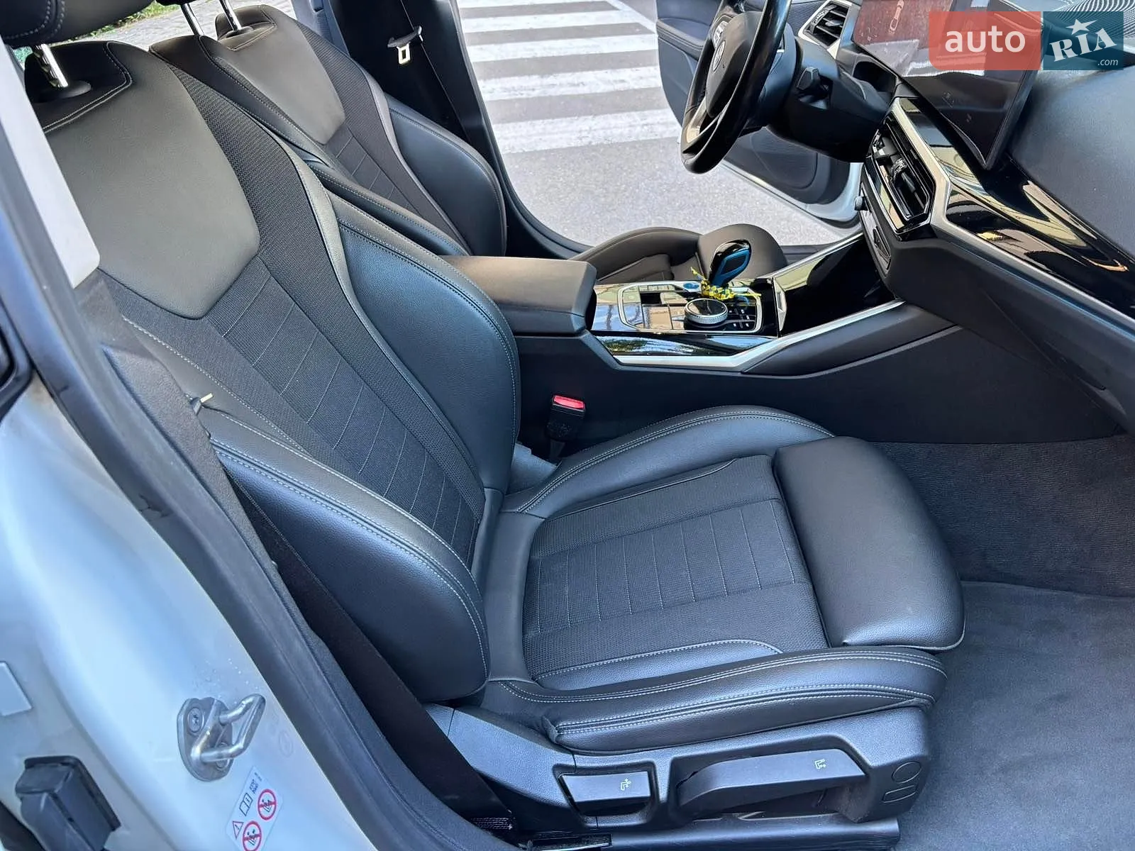 2022 BMW i4 - мініатюра 12