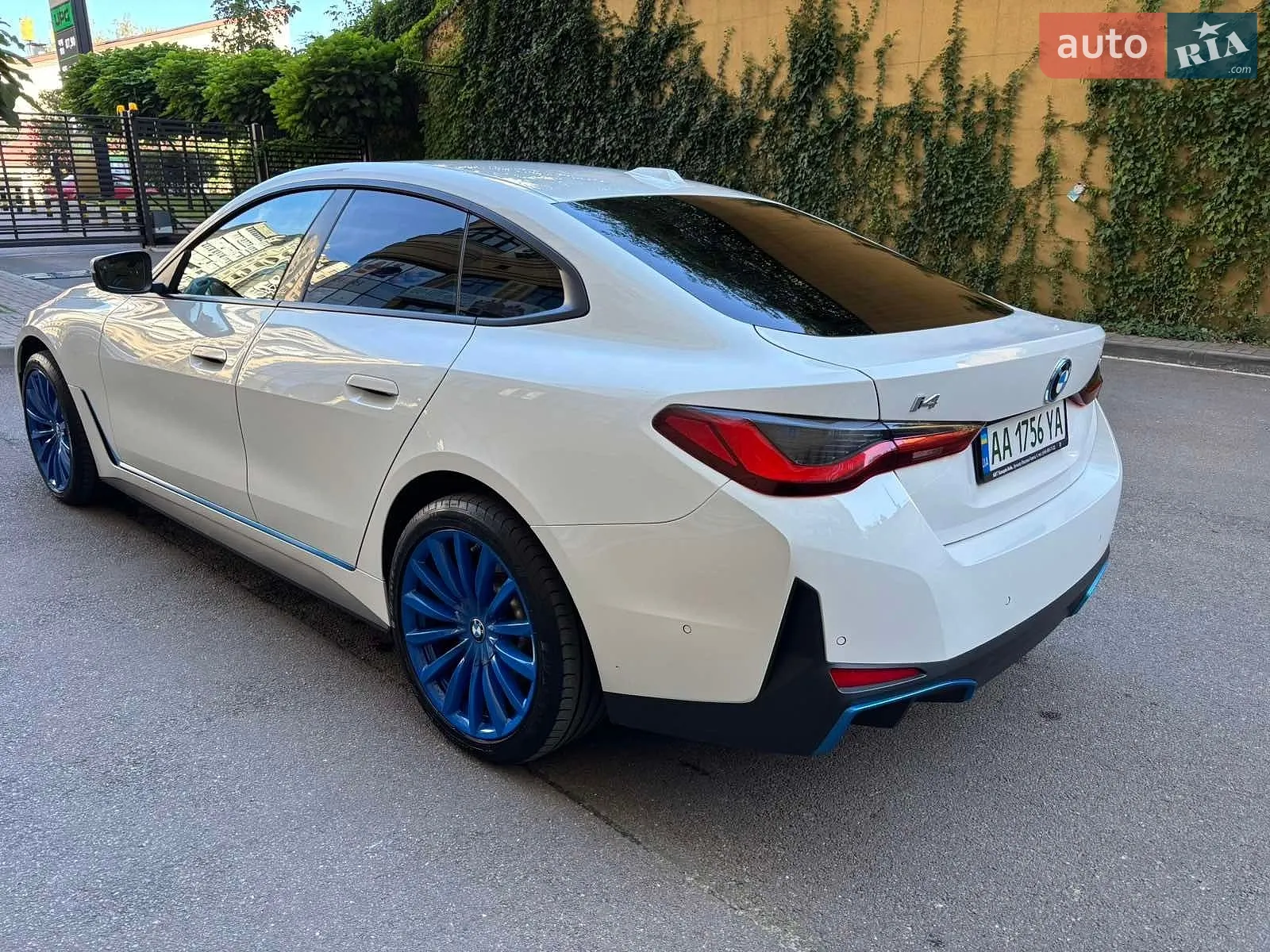 2022 BMW i4 - мініатюра 6