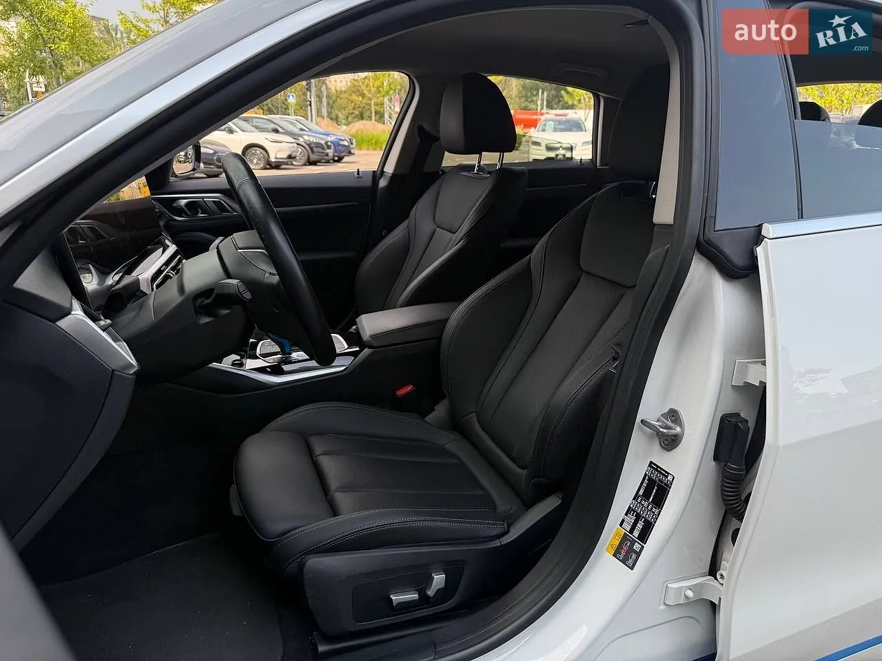 2022 BMW i4 - мініатюра 12
