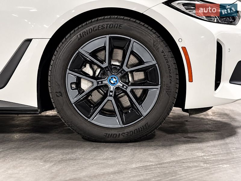 Купе BMW i4 2023 в Харкові