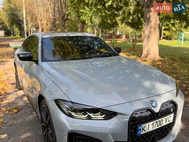 BMW i4