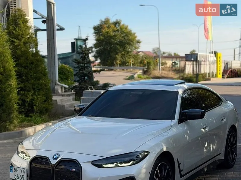 BMW i4
