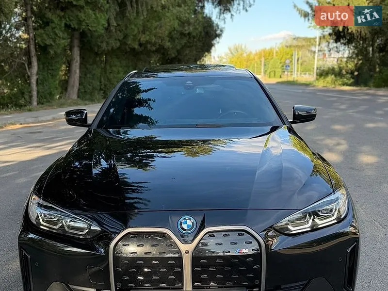 BMW i4 2023