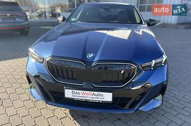 Седан BMW i5 2023 в Хмельницькому