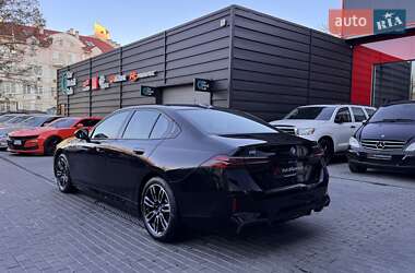 Седан BMW i5 2023 в Одесі