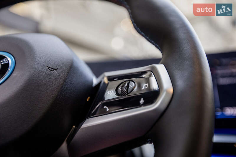 Седан BMW i5 2024 в Киеве
