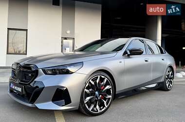 Седан BMW i5 2023 в Киеве