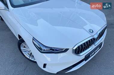 Седан BMW i5 2024 в 