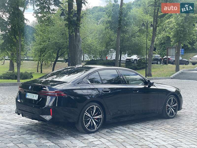 Седан BMW i5 2023 в Києві
