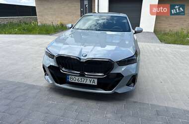 Седан BMW i5 2023 в Тернополе