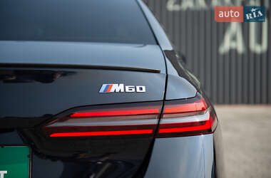 Седан BMW i5 2023 в 