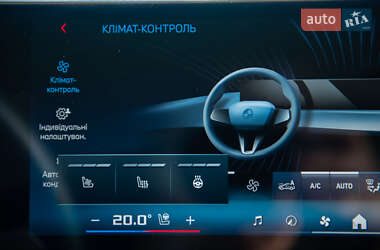 Седан BMW i5 2023 в 