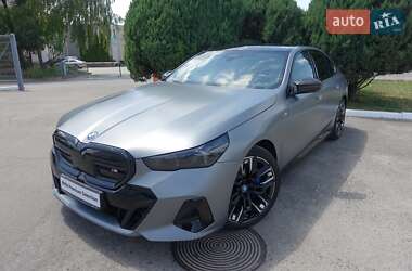 Седан BMW i5 2024 в Днепре