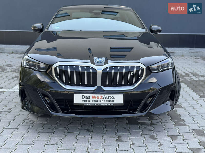 BMW i5 2023