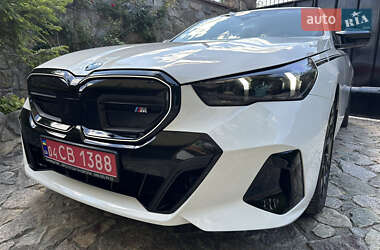 Седан BMW i5 2024 в 