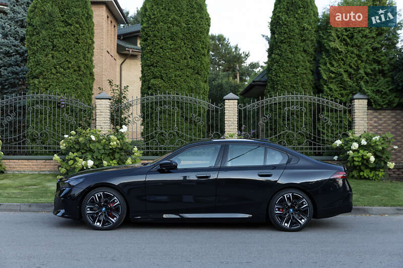 Седан BMW i5 2024 в Луцьку