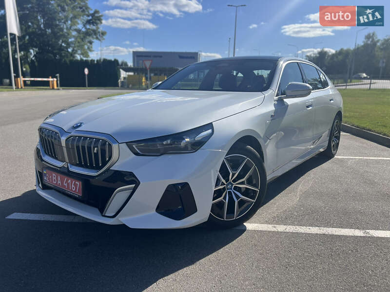 BMW i5 2024