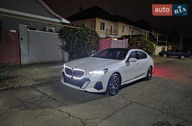 Седан BMW i5 2024 в Одесі