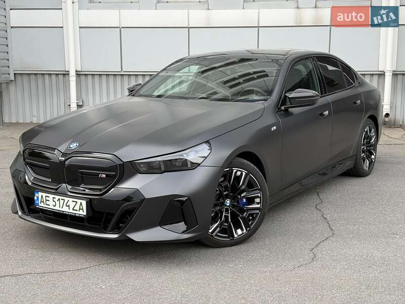 BMW i5 2025