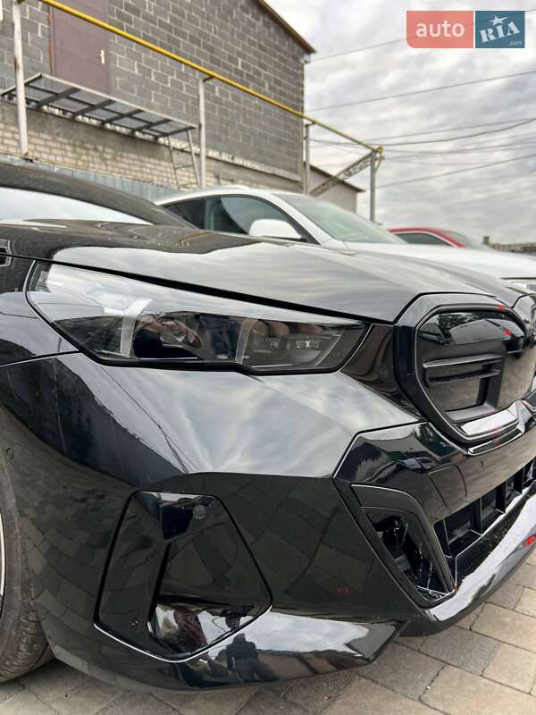 Седан BMW i5 2024 в Черкассах
