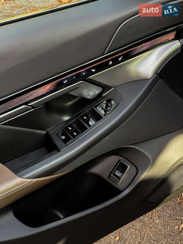 Седан BMW i5 2024 в Кривом Роге фото 12 Седан BMW i5 2024 в Кривом Роге