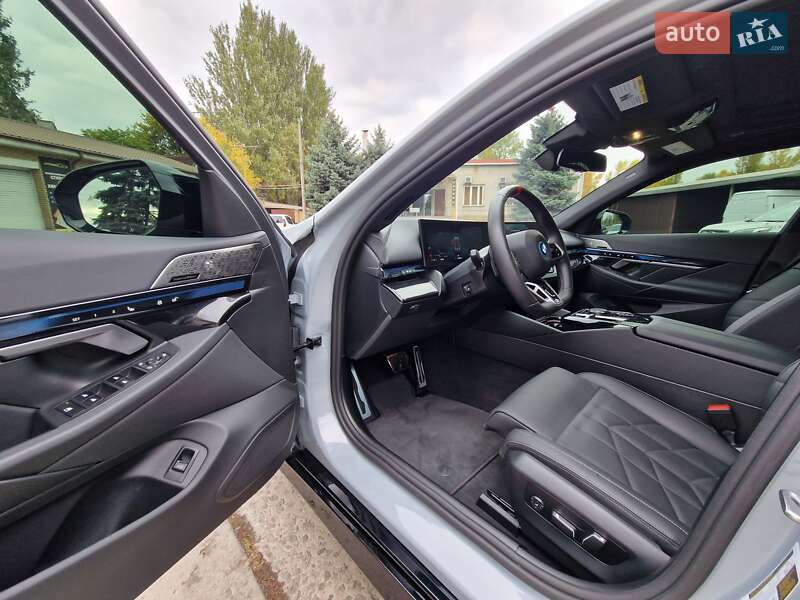 Седан BMW i5 2023 в Днепре фото 16 Седан BMW i5 2023 в Днепре
